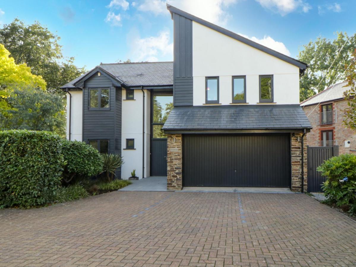 Iroko Villa Torpoint Bagian luar foto